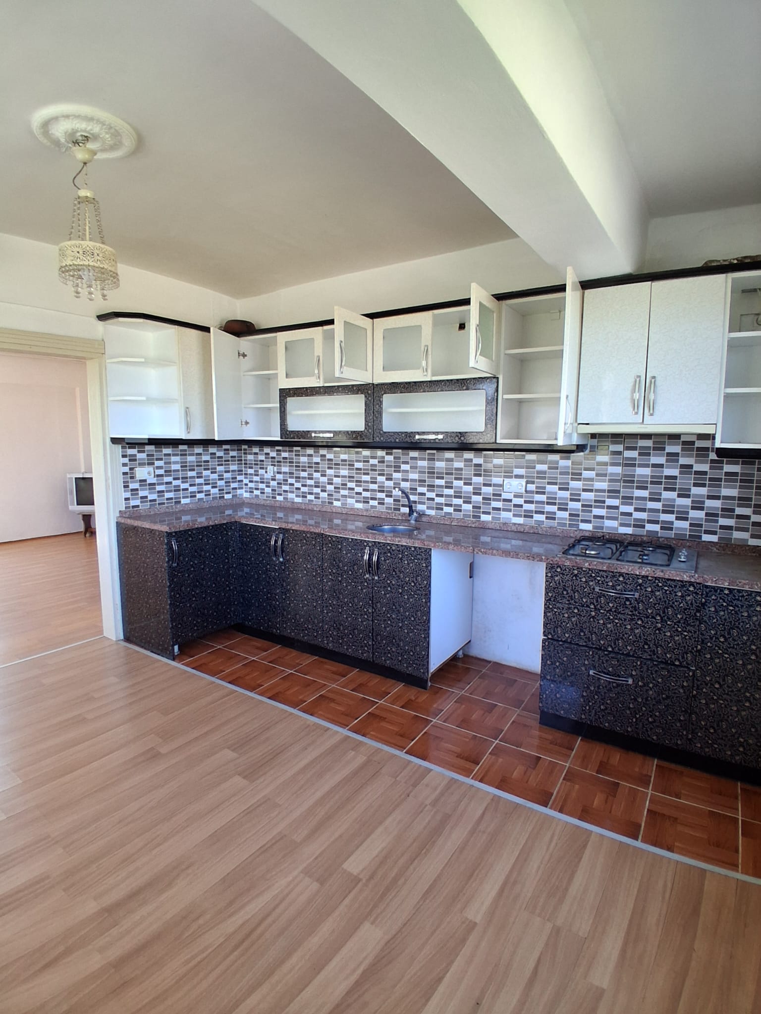 MABEL'DEN PAZARSUYU EMECEN MAHALLESİNDE 3+1 KİRALIK DAİRE